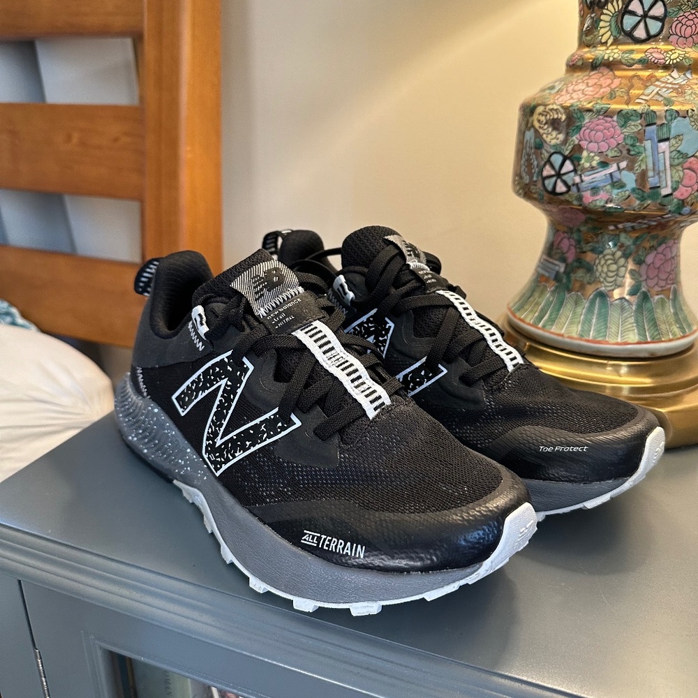 New Balance 8 medium width